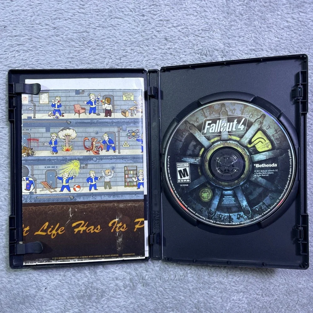 Fallout 4 PC‎ Game Complete Edition with Case Disc Manual